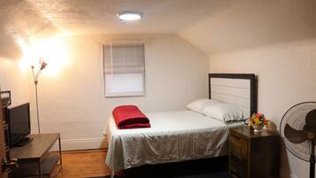 4 habitaciones, tabla de planchar con plancha y wifi gratis