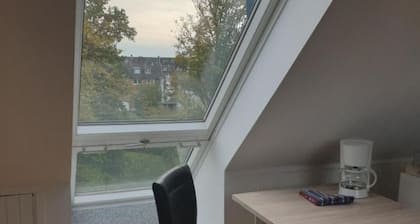 Zentrale, ruhige Ferienwohnung in Düsseldorf-Lierenfeld nahe Zentrum & Messe