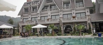 Paradise Soc Son Resort