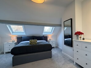 Cottage | 2 bedrooms, individually decorated, individually furnished, free WiFi - Gardener's Cottage (Lytham St. Anne's)