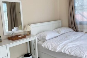 Iron/ironing board