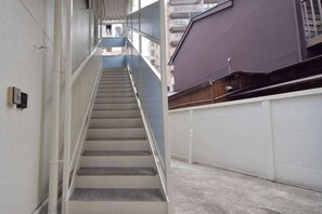 Property grounds - GLOCE Guest House Nagisa 5 mins from the station (Zushi)