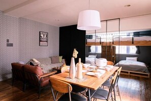 تناول الطعام