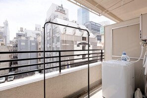 Room - Shinjuku Kabukicho Harmony Inn (Tokyo)