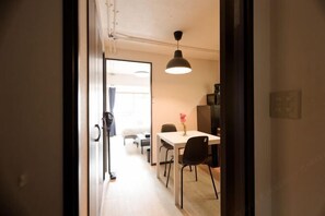 Room - Shinjuku Kabukicho Harmony Inn (Tokyo)