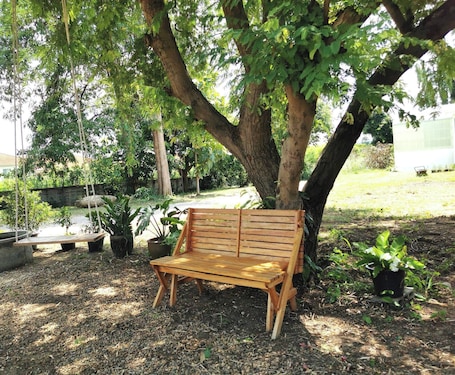 Chalet, 1 Bedroom, Smoking, Garden View | Garden