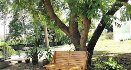 How Hide Homestay In Town 2km To River Kwai Bridge