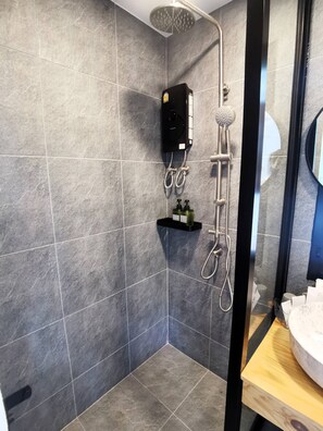 Chalet, 1 chambre, fumeurs, vue jardin | Salle de bain