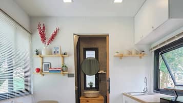 Chalet, 1 kamar tidur, Boleh Merokok, pemandangan kebun | Dapur pribadi