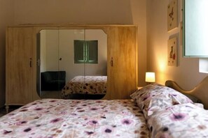 Room - Casina al Castello - Nature and Relax (Province of Barletta-Andria-Trani)