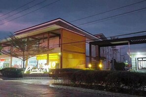 Exterior - Francine Homestay at Plumera Mactan (Lapu-Lapu City)