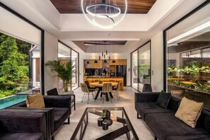 Living area - Villa Three Little Birds by BaliSuperHost (Bali)