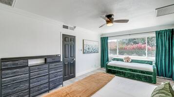 Nhà (4 Bedrooms) | Nội thất