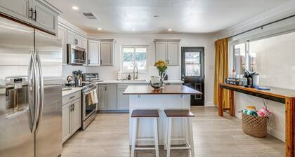 Palo Verde Oasis at ASU Skysong w/ Hot Tub