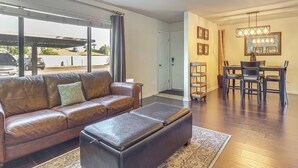 Căn hộ (2 Bedrooms) | Nội thất