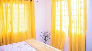 Apartment, 2 Bedrooms, Balcony, Garden View | 2 bedrooms
