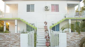 Appartement, 2 chambres, balcon, vue jardin | Extérieur