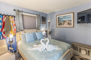 Apartment (1 Bedroom) | Interior - Steps to Shore + Pier: Condo in North Myrtle Beach (North Myrtle Beach)