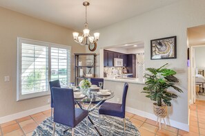 Apartment (2 Bedrooms) | Interior - Golf Course View & Pool Access: Palm Desert Condo (Palm Desert)