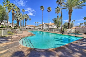 Interior - Golf Course View & Pool Access: Palm Desert Condo (Palm Desert)