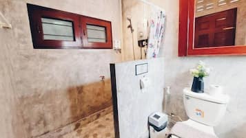 Articles de toilette gratuits, chaussons