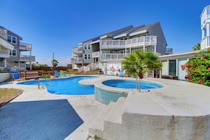 Apartment (1 Bedroom) | Interior - Steps to Shore: Condo w/ Balcony in Port Aransas (Port Aransas)