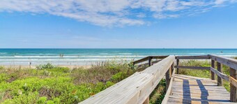 포트 아란사스 발코니 있는 콘도, 해변까지 걸음 거리