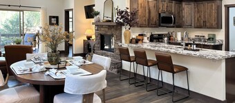 < 3 Mi to Fool Hollow Lake: Show Low Townhome