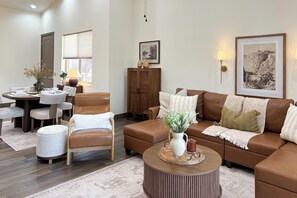 Apartment (3 Bedrooms) | Interior - < 3 Mi to Fool Hollow Lake: Show Low Townhome (Show Low)