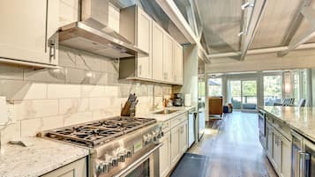 Rumah (4 Bedrooms) | Interior