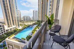 Balcony view - LUX  The Creekside Skyline View Suite (Dubai)
