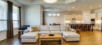 < 20 Mi to Fort Worth: Family-friendly Aledo Home