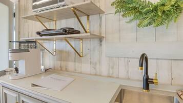 Cottage (1 Bedroom) | Interior