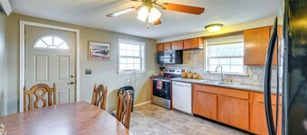 Hunt, Fish & Hike: Home w/ Deck in Encampment