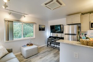 House (1 Bedroom) | Interior