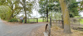 Quiet Country Stay: Modern Guest Suite Near Chico