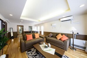 Room - Dynasty 24 (Sapporo)