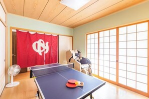 Unclassified image, 5 of 8, button - LONG VACATION (Shirahama)