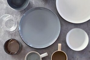 Unclassified image, 2 of 27, button
