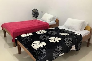 Room - Matraville Home Stay Lake Toba (Tuktuk Siadong)