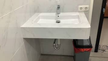 Kamar mandi