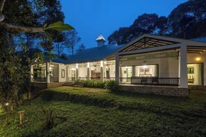 Unclassified image, 4 of 69, button - Reen Resorts Aanavilasam Plantation Thekkady (Thekkady)