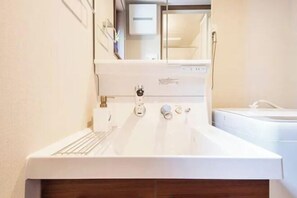 Room - OSHIAGE103 (Tokyo)