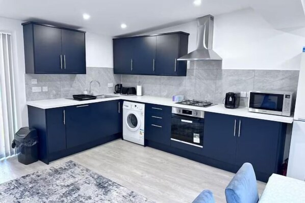 Private kitchen - Modern&Stylish 3Bedrooms Ensuite HPotter London Watford (Watford)