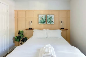 3 chambres, fer et planche à repasser, lit de bébé portatif, Wi-Fi