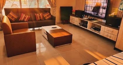 Sekinchan Spacious 2 and Half Storey Homestay 100m Walk to KFC 7 Eleven 24hr Clinic KTV BBQ