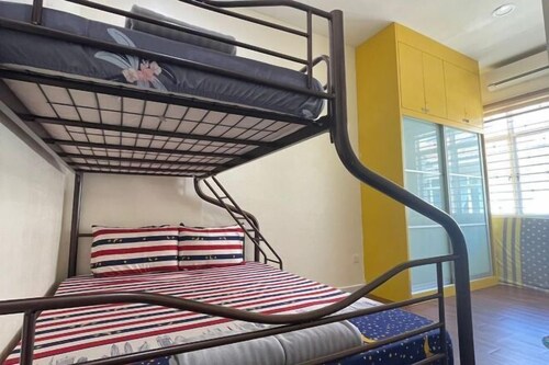 Sekinchan Spacious 2 and Half Storey Homestay 100m Walk to KFC 7 Eleven 24hr Clinic KTV BBQ
