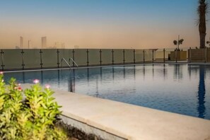 Pool - Breathtaking Burj Khalifa View Studio at Al Jaddaf (Dubai)