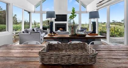 Portsea Opulence: 5 BR, 4 BA House in Portsea, Sleeps 14