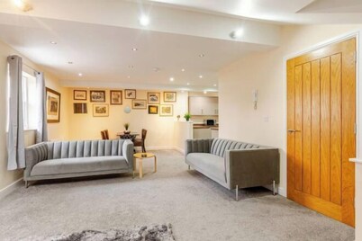 Cosy Modern Flat, Cockermouth, Sleeps 4